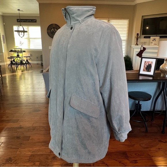 Bromley Sport Real Down Coat Women’s Medium Taupe Faux Suede Quilted Insulated - Picture 6 of 13